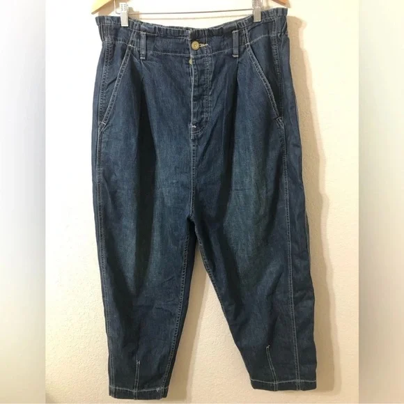 Free People Sawyer Super High Rise Jeans Size L - Picture 2 of 11